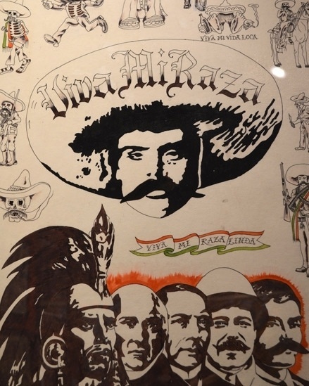 Com boa parte da clientela formada por latinos, a tatuagem californiana logo ganhou símbolos da cultura mexicana e dos astecas e maias, além de santos católicos, em um estilo bastante realista - Divulgação/Craft and Folk Art Museum