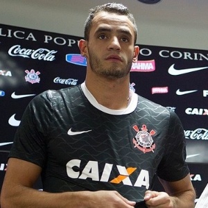 Renato Augusto em sua chegada ao Corinthians; meia custou cerca de R$ 9,5 milhões ao clube - Daniel Augusto Jr./Ag. Corinthians