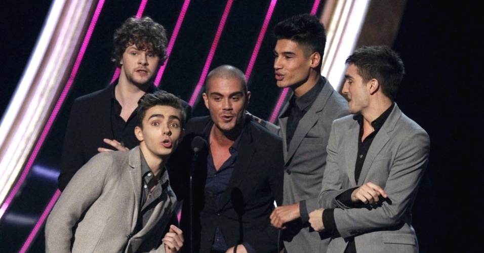 9.jan.2013 - Os integrantes da boy band The Wanted cantam ao receberem o prêmio de Melhor Artista Revelação na edição de 2013 do People's Choice Awards - Mario Anzuoni/Reuters
