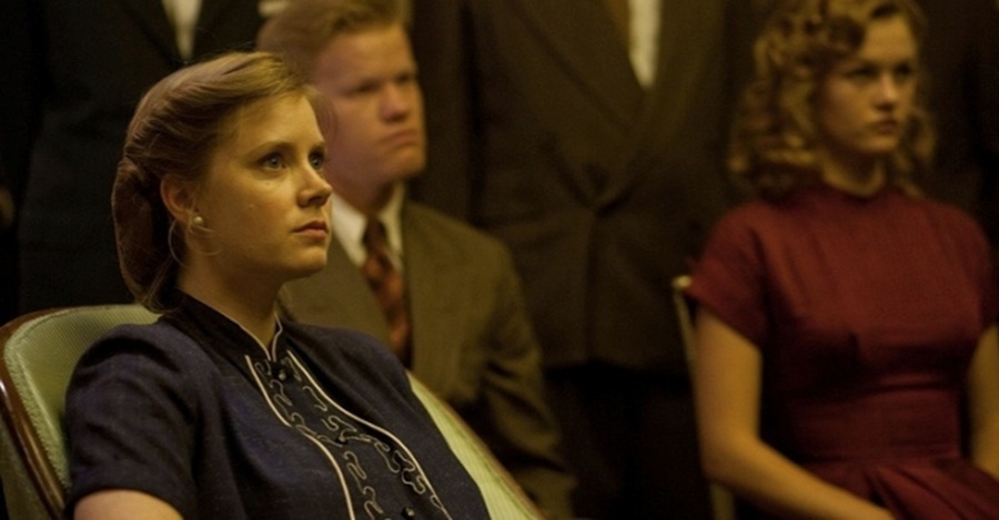 Amy Adams em como Peggy  Dodd em cena de "O Mestre"  - Divulgação