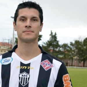 Zagueiro Bruno Octávio, que foi campeão com o Corinthians, reforça o Araxá no Mineiro - Divulgação/Site do Araxá