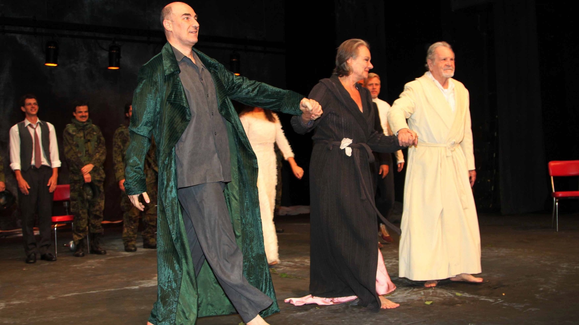 11.jan.2013 - A peça "Hamlet" reestreia no Teatro Tuca, em São Paulo, com Thiago Lacerda - Thiago Duran/AgNews