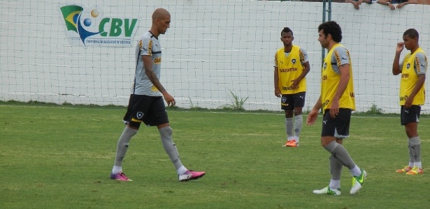 Rafael Marques novamente não fará sua estrei em 2013; segue não relacionado no Bota - Bernardo Gentile/UOL Esporte