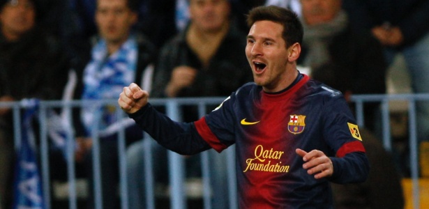 Messi comemora após abrir o placar na vitória do Barcelona sobre o Málaga - REUTERS/Jon Nazca