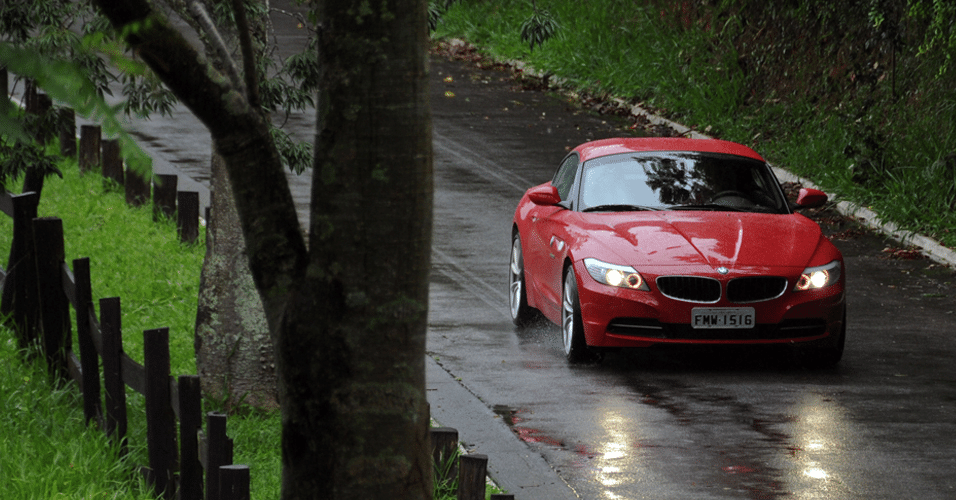BMW Z4 - Murilo Góes/UOL