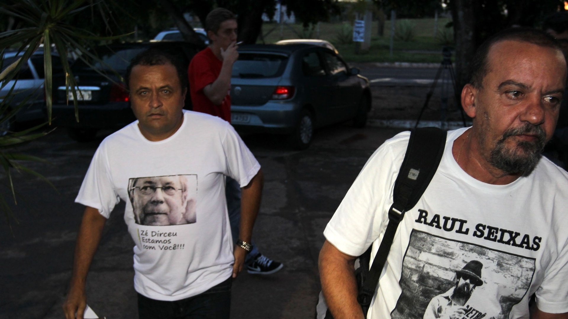 17.jan.2013 - PT realiza jantar em Brasília para pagar multas de condenados no mensalão - Roberto Jayme/UOL