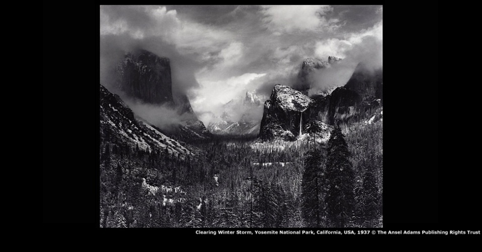 Adams foi um dos sete fotógrafos que compunham um grupo chamado f/64, cuja característica comum era usar uma pequena abertura em câmeras de formato grande para atingir uma grande profundidade de campo, fazendo com que suas fotos tivessem igual nitidez em toda sua extensão - Coleção Centro para a Fotografia Criativa, Universidade do Arizona © The Ansel Adams Publishing Rights Trust