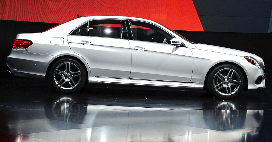 Mercedes-Benz Classe E Hybrid - Larry W. Smith/EFE