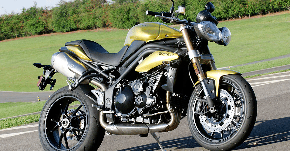 Triumph Speed Triple 1050i - Doni Castilho/Infomoto