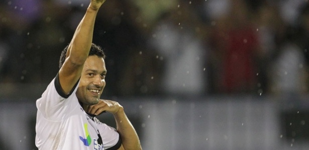 O atacante Eder Luis comemora um gol no Vasco durante a disputa do último Campeonato Carioca - Marcelo Sadio/vasco.com.br