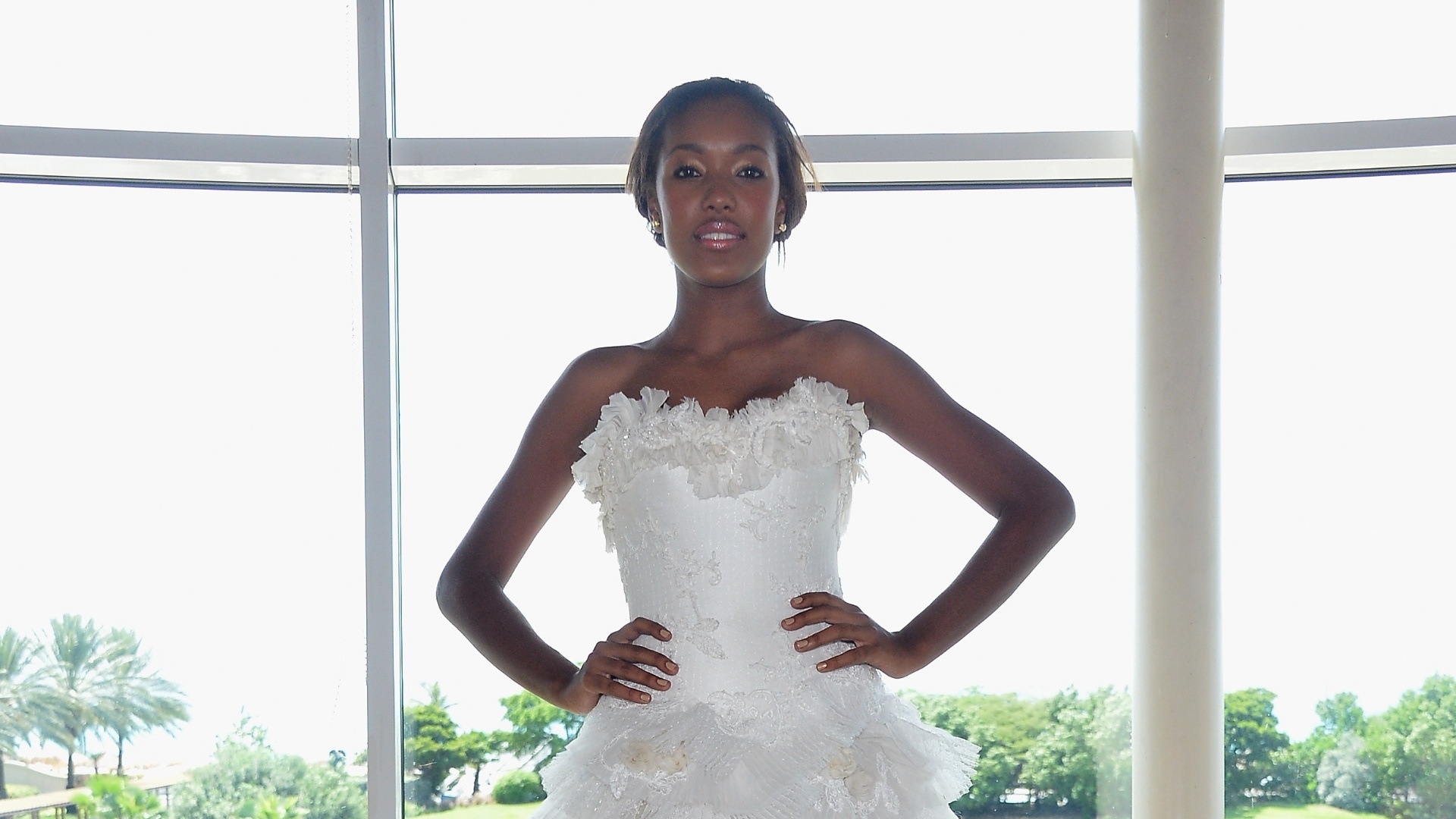 Imagem com opção de segundo vestido de noiva - Samuel Cirnansck - Divulgação/Samuel Cirnansck