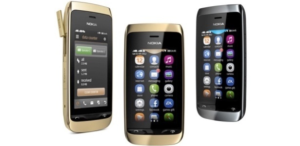 Diferenciais do Nokia 308 são preço de R$ 300 e recursos nativos, como os games - Divulgação