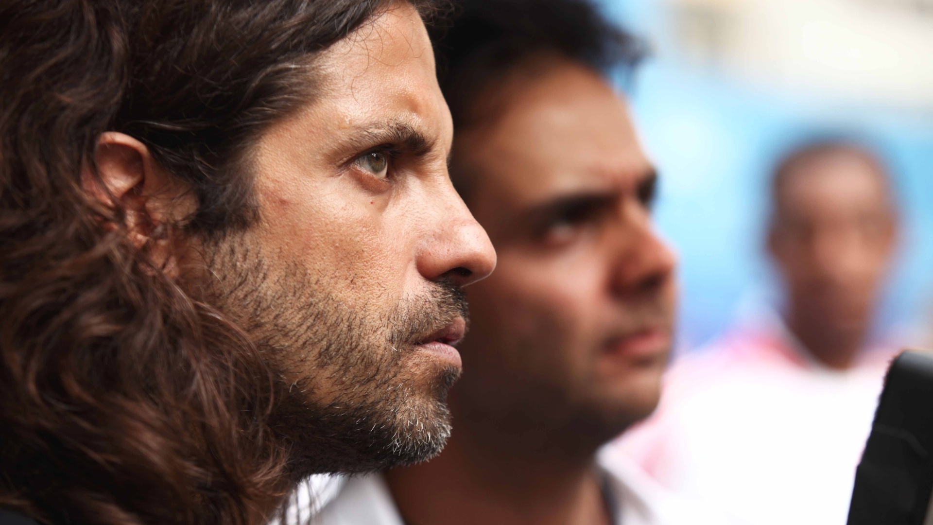 O diretor Pedro Vasconcelos e o produtor LG Tubaldini durante as gravações do longa "O Concurso" - Guilherme Maia/Divulgação