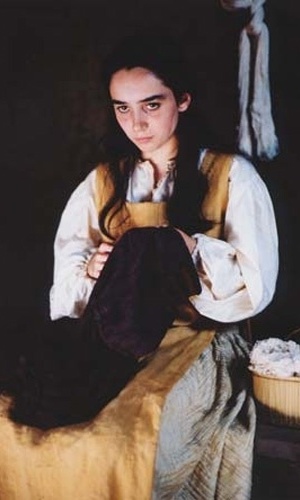 23.jan.2012 - Simone Spoladore interpretou Ana no longa "Lavoura Arcaica", de Luiz Fernando Carvalho (2001). De repente, irrompe na tela uma jovem atriz com sensualidade singular e olhar penetrante, que brilhava pela primeira vez no cinema - Reprodução