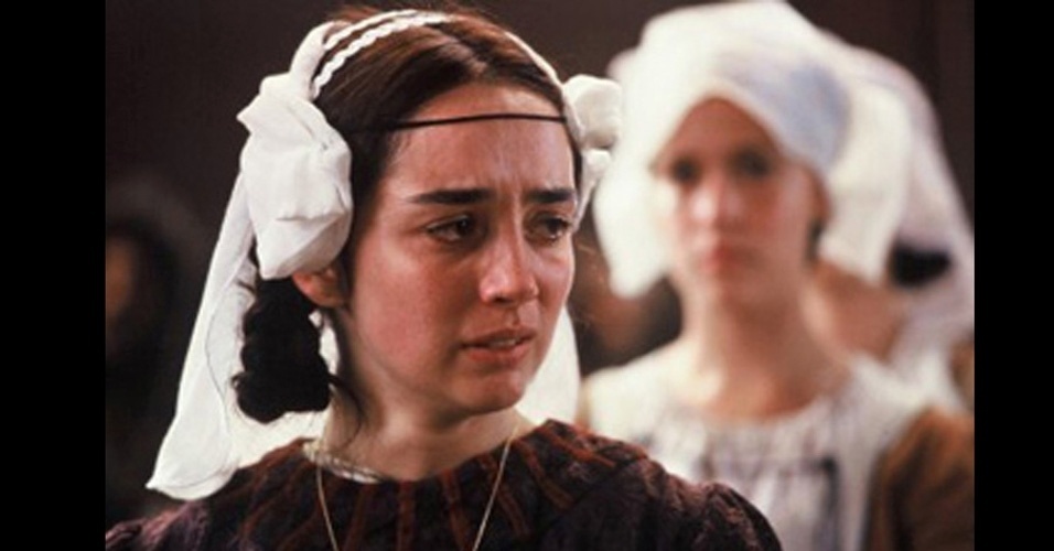 23.jan.2012 - Simone Spoladore interpretou Oribela no longa "Desmundo", de Alain Fresnot (2002). O primeiro trabalho como protagonista mostra uma atriz segura e carismática. Ela é o grande trunfo do filme - Reprodução