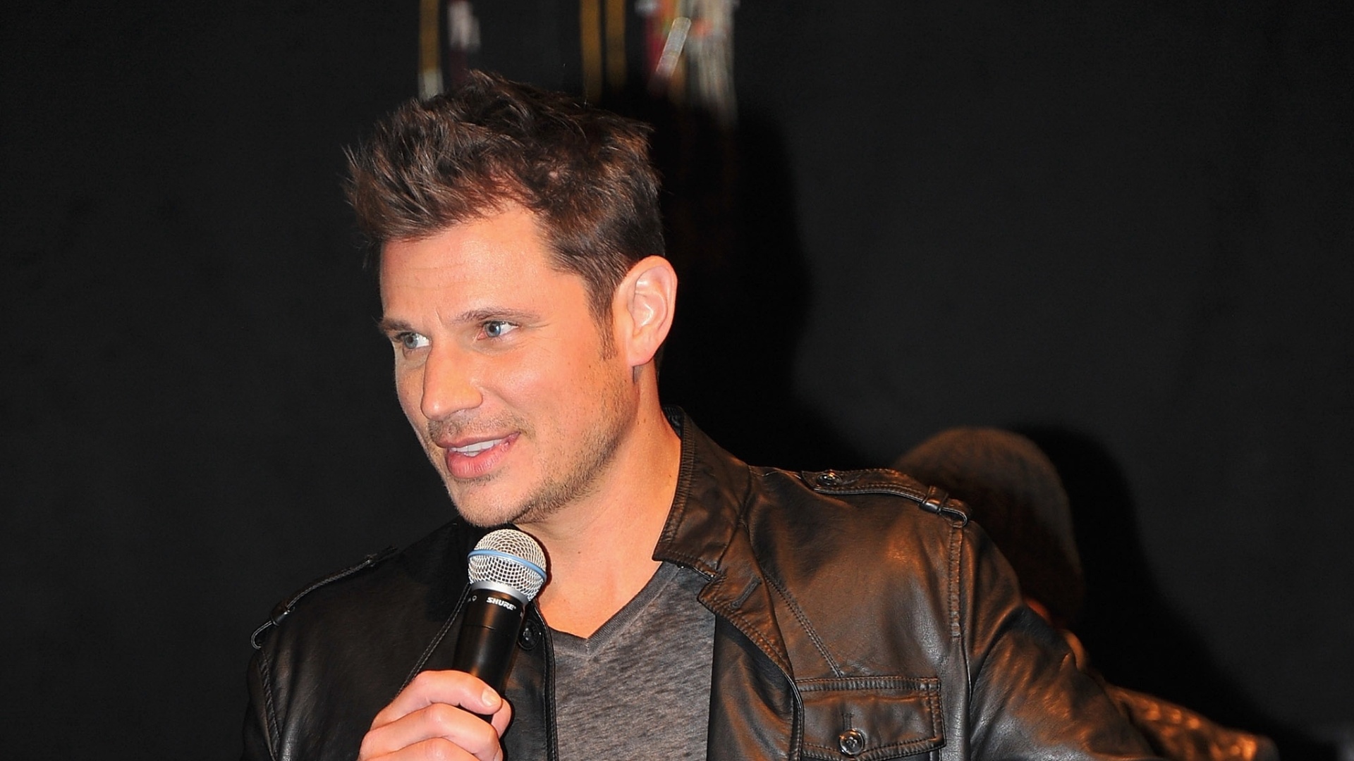 22.jan.2013 Nick Lachey da banda 98 Degrees se apresenta no Irving Plaza em New York City durante o anúncio da turnê conjunta com os grupos New Kids On The Block e Boyz II Men - Theo Wargo/Getty Images