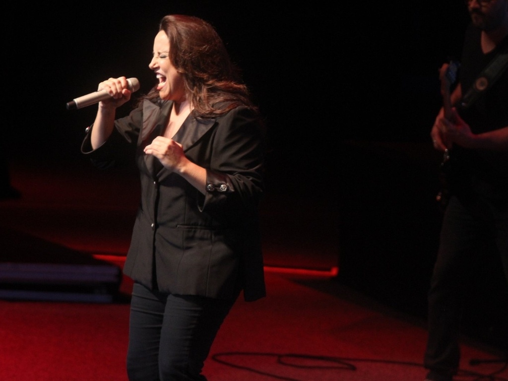 23.jan.2013 - A cantora Ana Carolina se apresenta na casa de shows Barra Music, no Rio de Janeiro - Marcelo Sá Barretto/AgNews