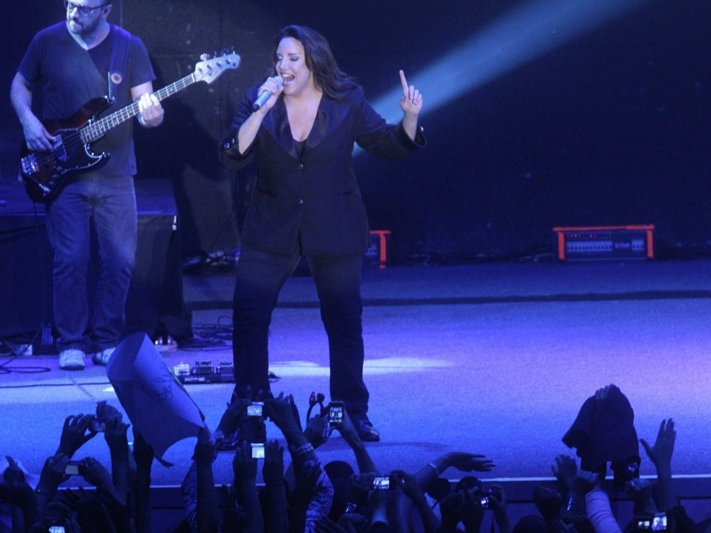 23.jan.2013 - A cantora Ana Carolina se apresenta na casa de shows Barra Music, no Rio de Janeiro - Marcelo Sá Barretto/AgNews