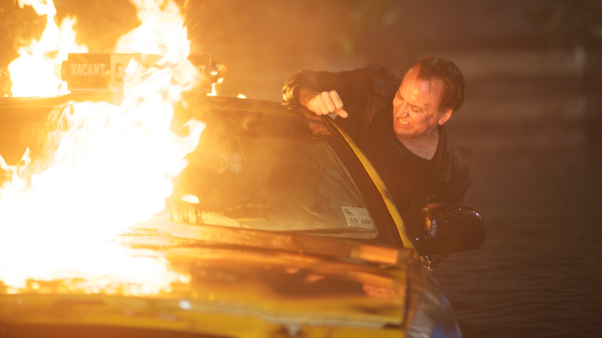 23.jan.2013 - Cena do filme "O Resgate", dirigido por Simon West e estrelado por Nicolas Cage - Divulgação / California Filmes