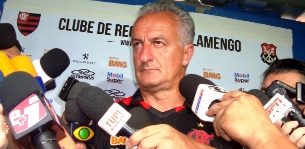 Dorival completou 15 jogos sem perder no comando do Flamengo e aliviou a pressão - Pedro Ivo Almeida/UOL