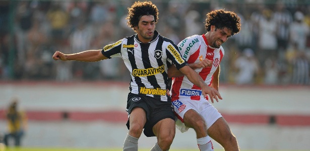 Bruno Mendes não marca um gol há cinco jogos, mas terá nova chance contra o Audax - Fernando Soutello/AGIF