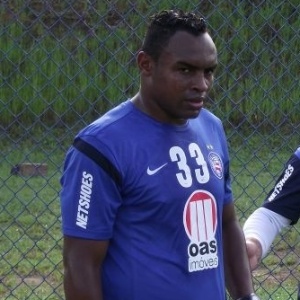 Obina foi às redes no jogo-treino de sexta-feira - Divulgação/Site oficial do Bahia