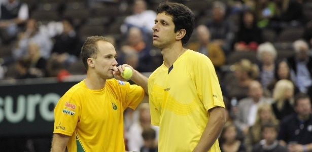 Bruno Soares e Marcelo Melo formam a dupla brasileira na Copa Davis, mas são rivais no circuito da ATP - EFE/EPA/Brian Blanco
