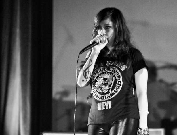 1.fev.2013 - Pitty canta no show "Hendrix 70", no SESC Vila Mariana, em São Paulo - Manuela Scarpa/Foto Rio News