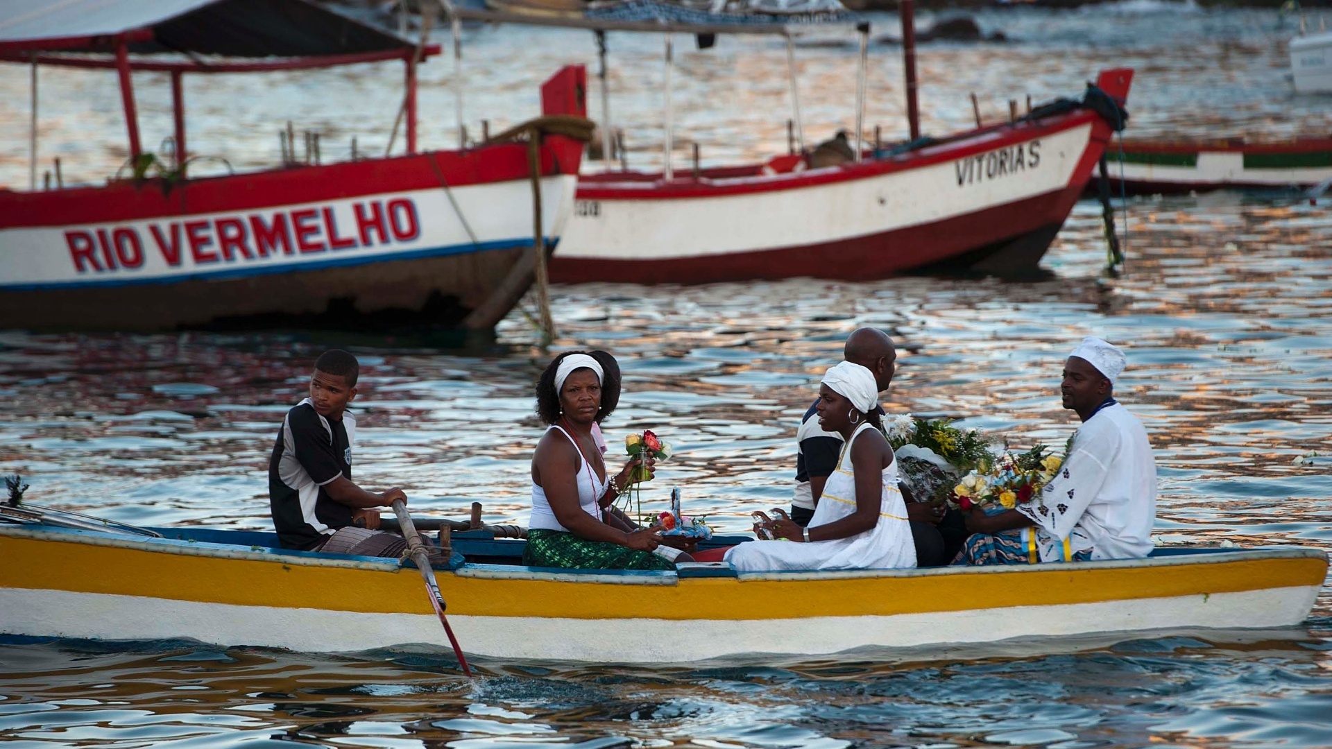 2.fev.2013 - Festa de Iemanjá, em Salvador - João Alvarez/UOL