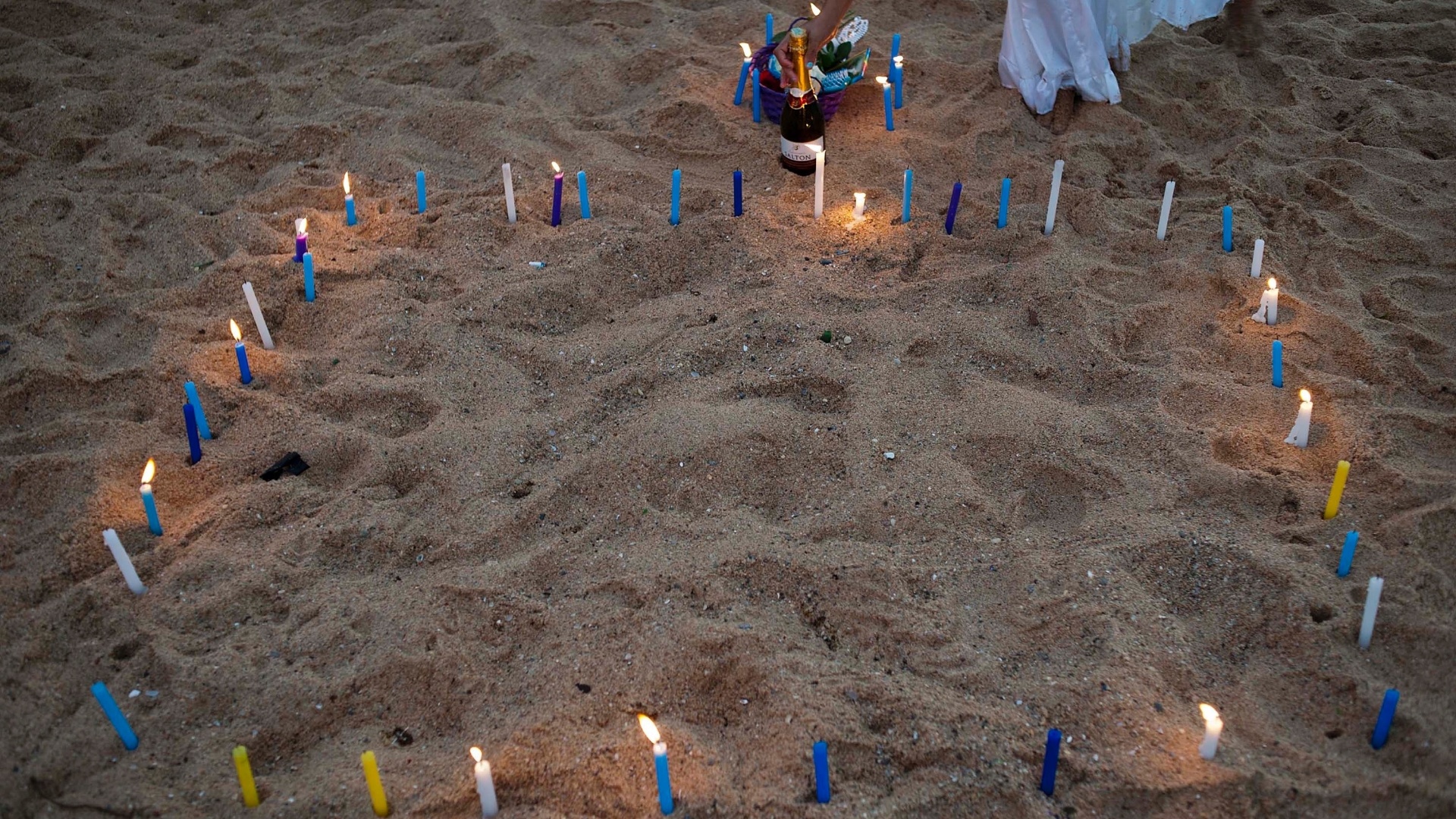 2.fev.2013 - Festa de Iemanjá, em Salvador - João Alvarez/UOL