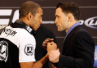 Aldo encara seu maior desafio em superluta contra ex-campeão no "festivo" UFC 156 