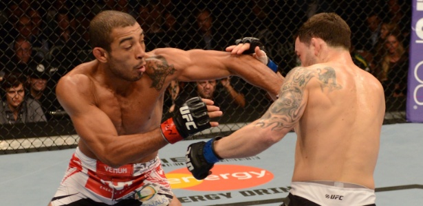Aldo enfrenta Edgar na luta principal do UFC 156; brasileiro venceu por pontos - Donald Miralle/Zuffa LLC/Zuffa LLC via Getty Images