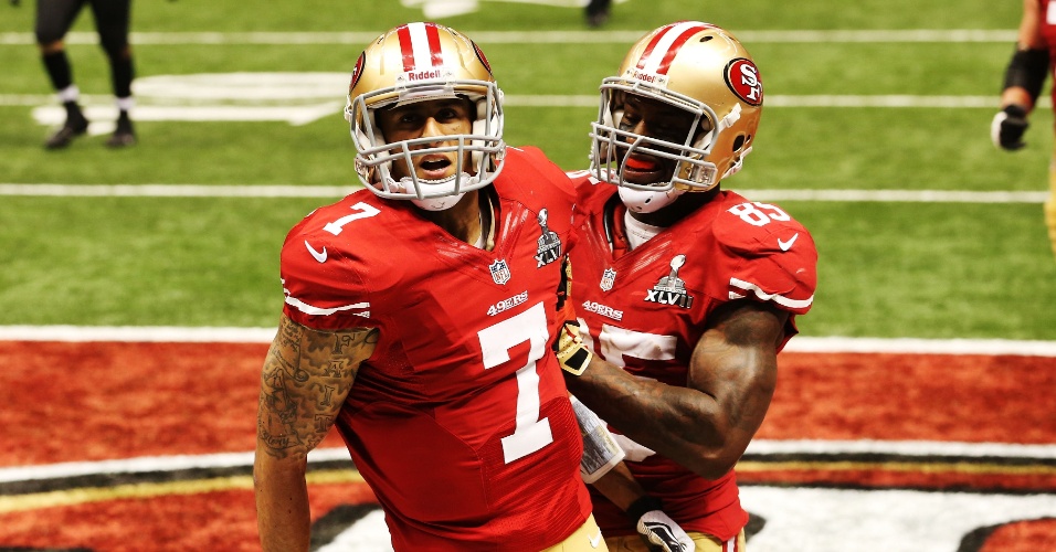 04.fev.2013 - Kaepernick comemora touchdown do San Francisco 49ers no Super Bowl 47