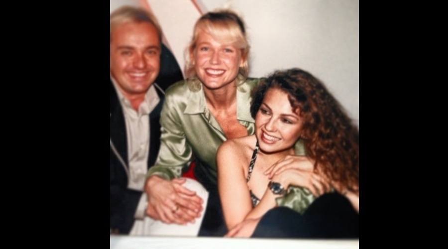 5.jan.2013 - Gugu Liberato divulgou uma imagem antiga onde aparece ao lado de Xuxa e da cantora Thalia