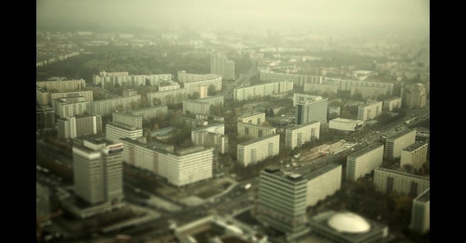 Ben Thomas usa técnica que altera foco e profundidade e é conhecido como 'encolhedor de cidades'. - Ben Thomas/www.benthomas.net.au