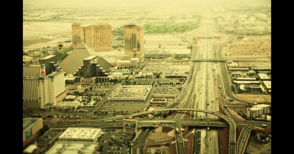 Ben Thomas usa técnica que altera foco e profundidade e é conhecido como 'encolhedor de cidades'. - Ben Thomas/www.benthomas.net.au