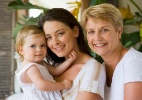 Mulheres que moram perto das mães engravidam com mais facilidade, diz estudo - Thinkstock