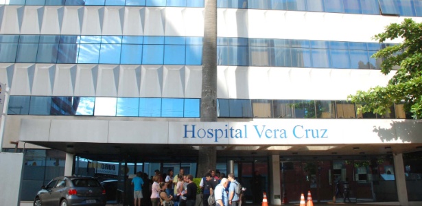 Fachada do Hospital Vera Cruz, em Campinas (SP), onde morreram três pacientes após ressonância magnética - Paulo Ricardo/Futura Press/Estadão Conteúdo