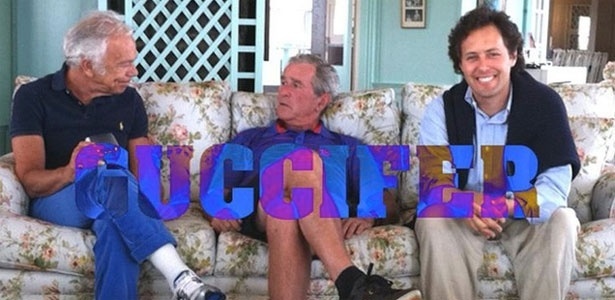 Foto divulgada por hacker mostra Bush filho (centro) com o dono da marca Ralph Lauren (esq) - Reprodução/Gawker