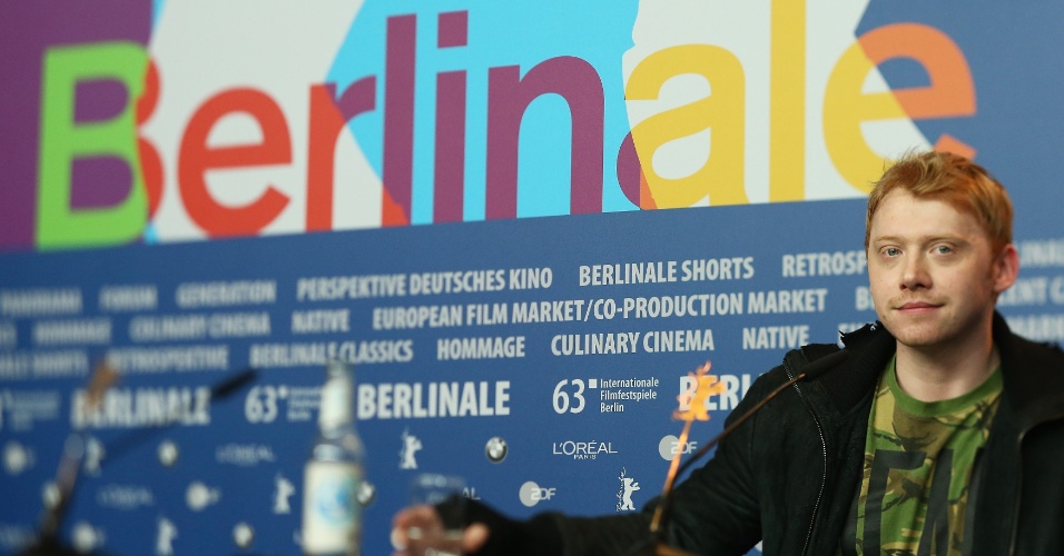 9.fev.2013 - Rupert Grint participa da entrevista coletiva do filme "The Necessary Death of Charlie Countryman", no Festival de Berlim