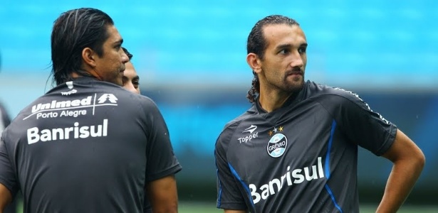 Barcos e Marcelo Moreno podem formar a dupla de ataque do Grêmio em 2015 - Lucas Uebel/Preview.com