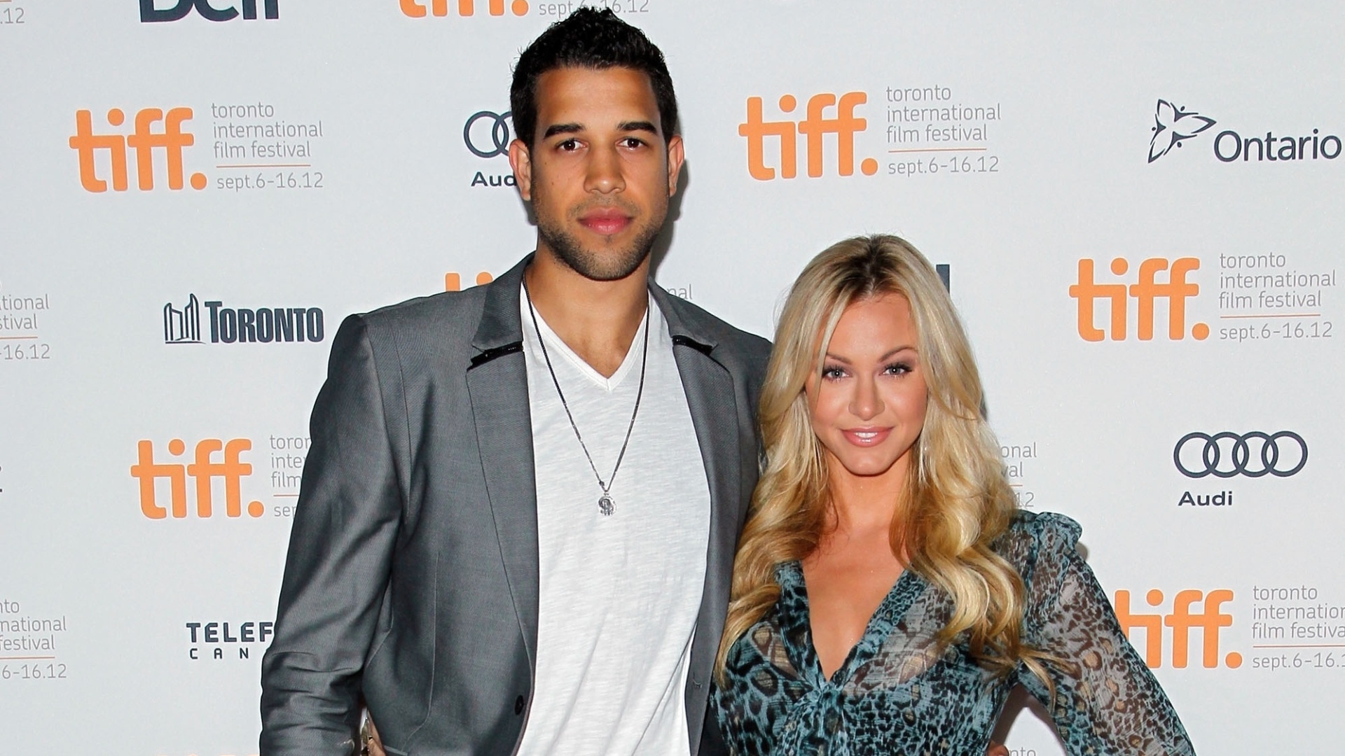 15.set.2012 - Landry Fields, jogador da NBA, ao lado de Elaine Alden, sua namorada - Jemal Countess/Getty Images