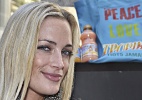 TV sul-africana decide manter exibição de reality show após morte da namorada de Pistorius