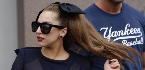 Lady Gaga sofreu um rasgo labral no quadril direito e passou por cirurgia - Jorge Adorno/Reuters