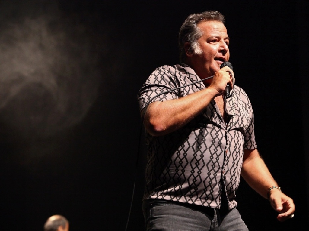 16.fev.2013 - O cantor Nasi, ex-vocalista do Ira!, fez show em São Paulo. A apresentação contou com participação de Erasmo Carlos - Manuela Scarpa/Photo Rio News