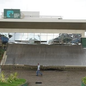 Fachada que desabou em hospital de Sobral (CE) inaugurado há um mês com show de Ivete - Blog Sobral Online/Divulgação