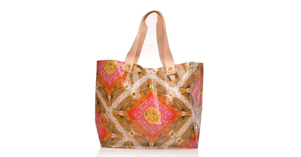 Bolsa de plástico para praia, da Blue Man  - Divulgação