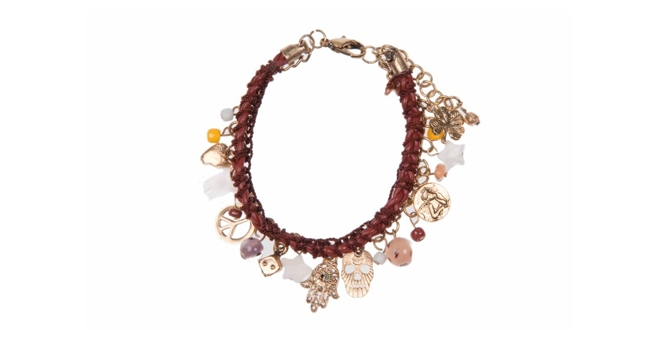 Pulseira com pingentes variados para atrair sorte e prosperidade, da Rapsódia - Divulgação