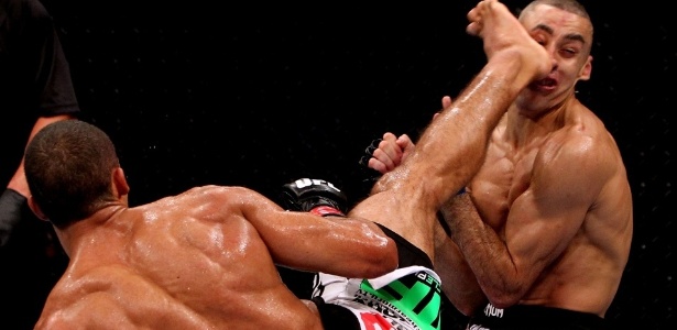 Nocaute de Edson Barboza foi eleito o mais bonito de 2012 - UFC/Divulgação - UFC/Divulgação