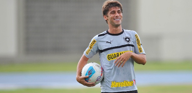 Fellype Gabriel retornou aos treinos na manhã desta terça-feira - Fernando Soutello/AGIF